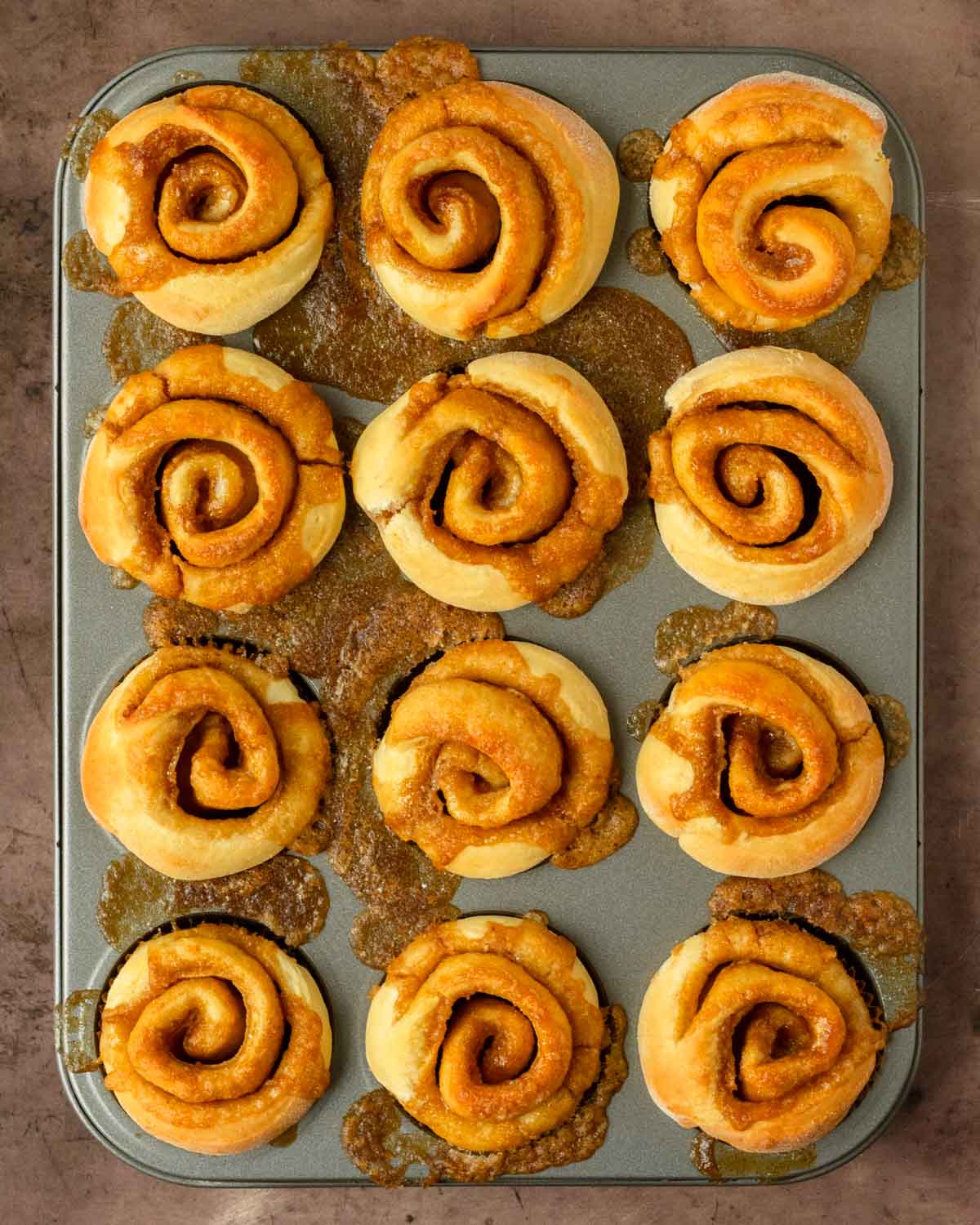 Step 3. Bake the cinnamon roll muffins