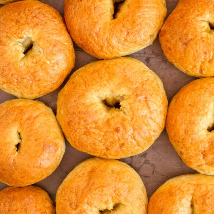 These homemade bagels are the perfect chewy and soft bagels made with only 6 ingredients. This bagel recipe uses yeast to leaven the bagels for a quick and easy homemade breakfast or snack.