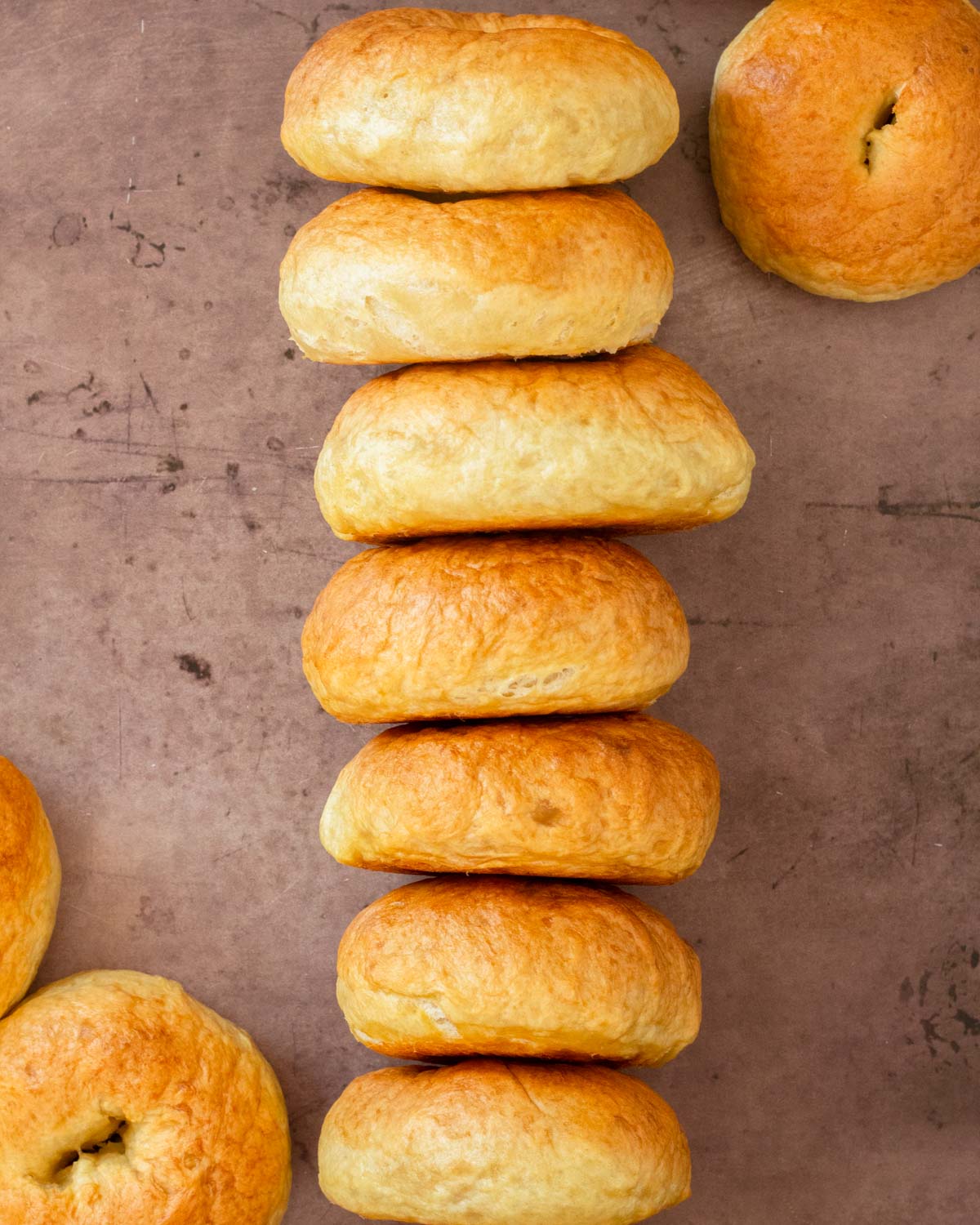 These homemade bagels are the perfect chewy and soft bagels made with only 6 ingredients. This bagel recipe uses yeast to leaven the bagels for a quick and easy homemade breakfast or snack.