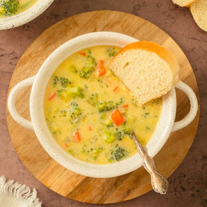 This homemade broccoli cheddar soup is a classic and delicious soup recipe made with fresh broccoli and cheddar cheese and best served with homemade bread for a flavorful comfort food.